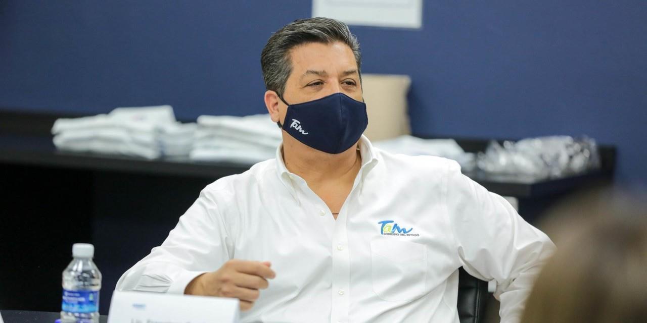Juez ampara a gobernador Cabeza de Vaca contra orden de aprehensión