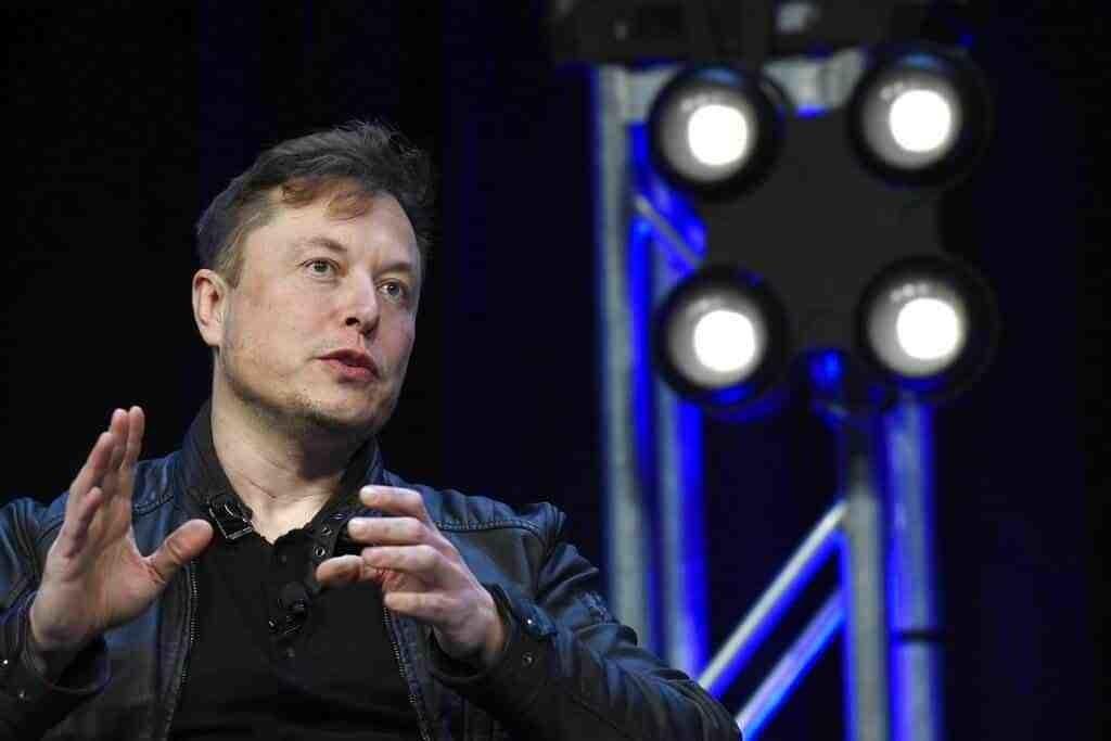 Anuncia Musk primer vuelo orbital de la Starship