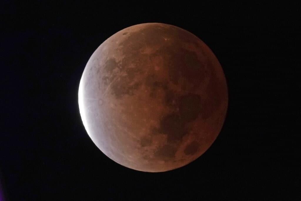 Quiere la NASA una base de fisión nuclear en la Luna