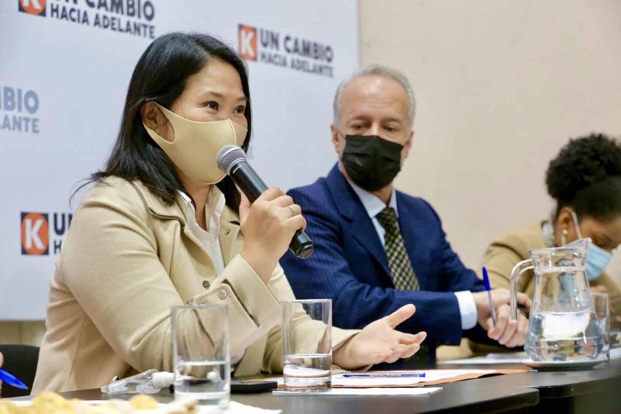 Keiko Fujimori apoya intento de destitución del presidente peruano Castillo