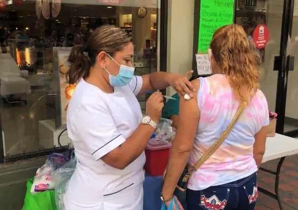 Aplican vacuna contra la influenza en Tampico