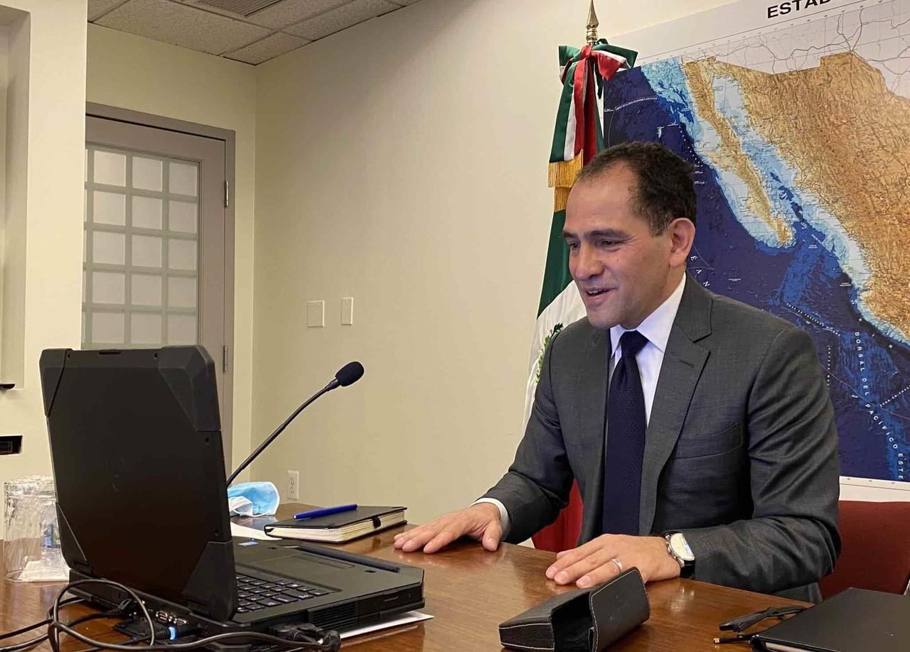 Afirma Monreal que AMLO sacó de la jugada del Banxico a Arturo Herrera
