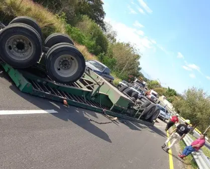 Accidente vial provoca tráfico lento en carretera nacional de Montemorelos