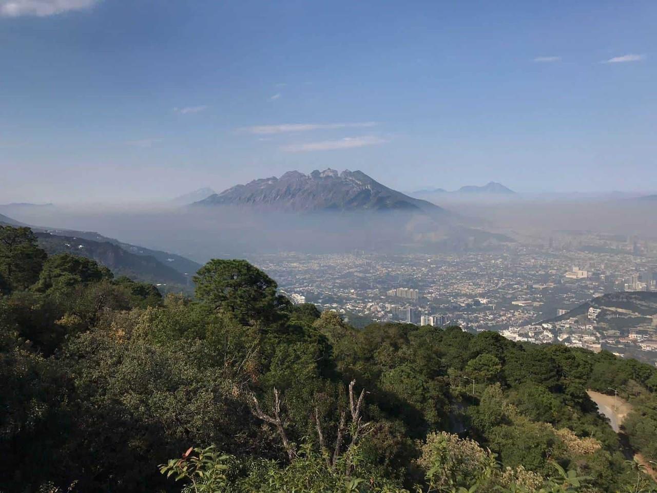 Emiten alerta ambiental por mala calidad del aire