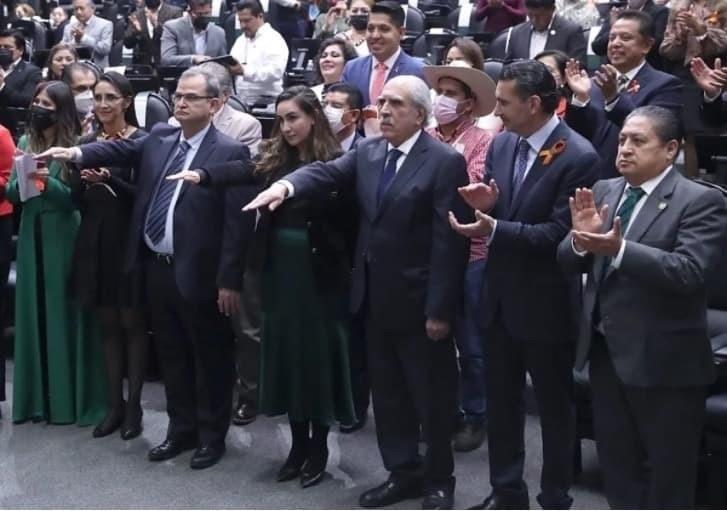 Diputados ratifican a titular de Unidad de Inteligencia Financiera
