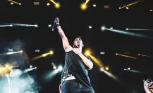 Moenia convierte  su show en una noche inolvidable