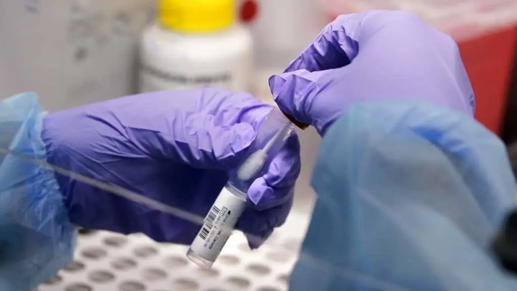 Analiza Canadá blindarse ante ómicron