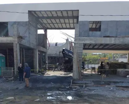 Se derrumba construcción en Santiago; hay cinco lesionados