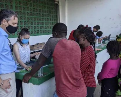 Miles de migrantes forman nuevo campamento en Chiapas en busca de ayuda