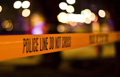 Buscan a tirador que abrió fuego en centro comercial de Texas