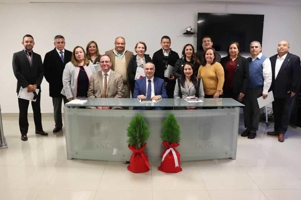 Fortalece FACPyA conocimiento de su personal docente