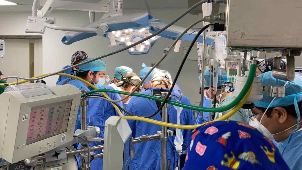 Transplantan esperanza de vida con nuevo corazón