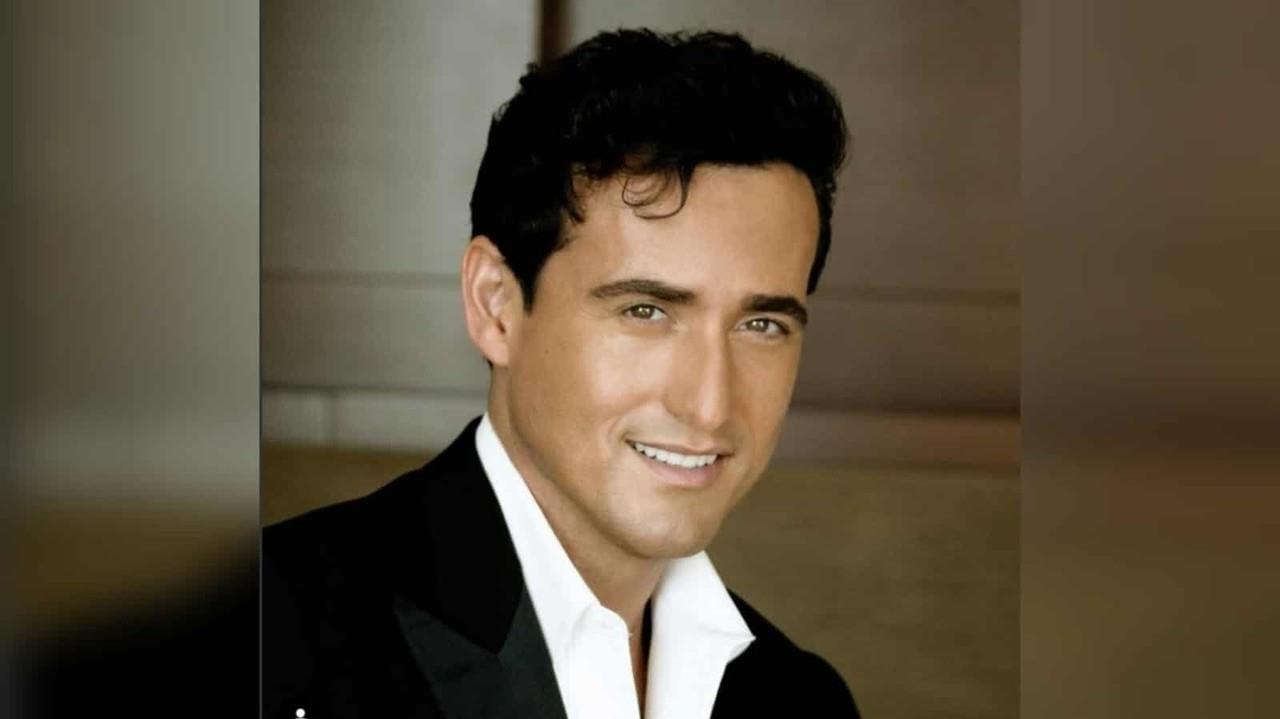 Muere Carlos Marín de Il Divo por complicaciones de COVID-19