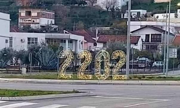 ¿Feliz 2202?