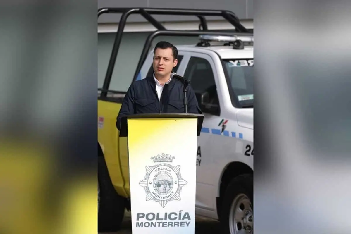 Colosio anuncia nueva imagen de policía regia