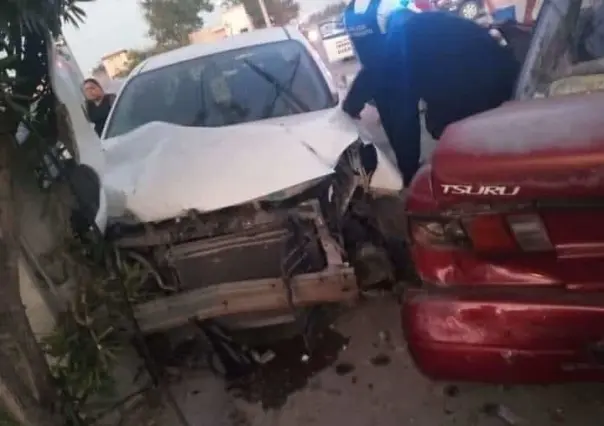 Policía ebrio causa accidente y mata a joven