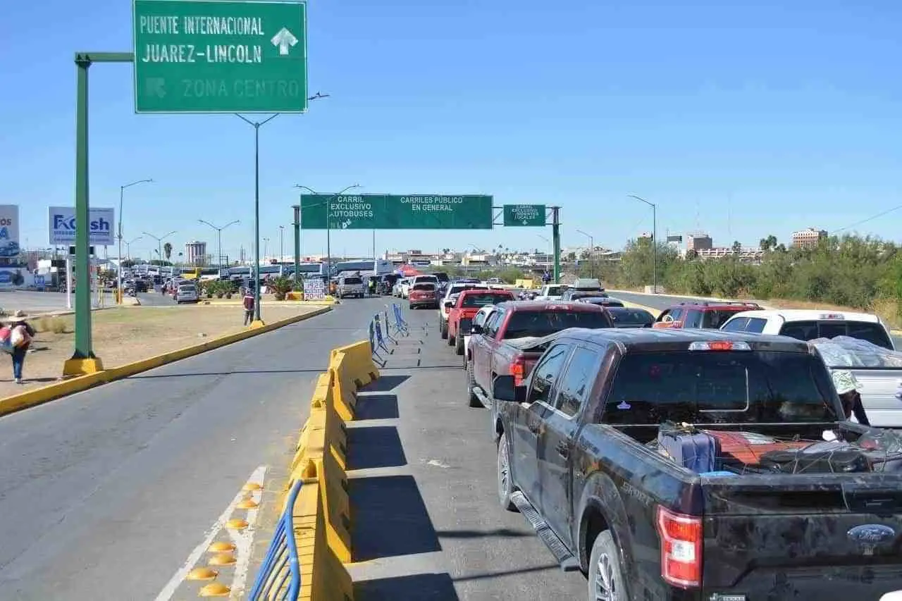 Utilizan paisanos Dos Laredos para retornar a EU