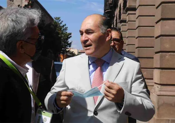Alcalde de SLP y 15 funcionaros municipales dan positivo a COVID-19