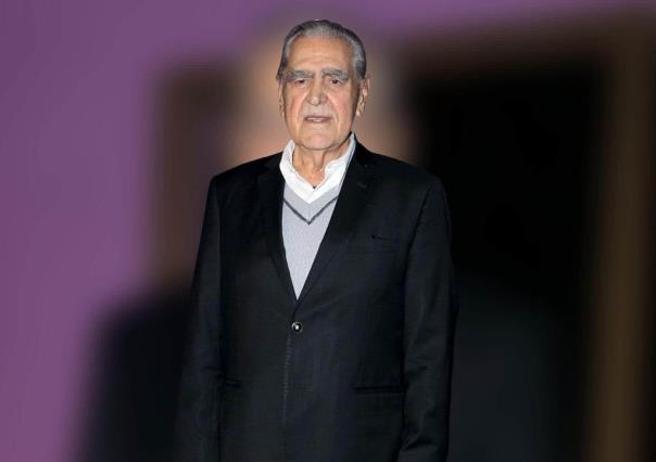 Confiesa Eric del Castillo perder ofertas de trabajo al negarse a vacunar