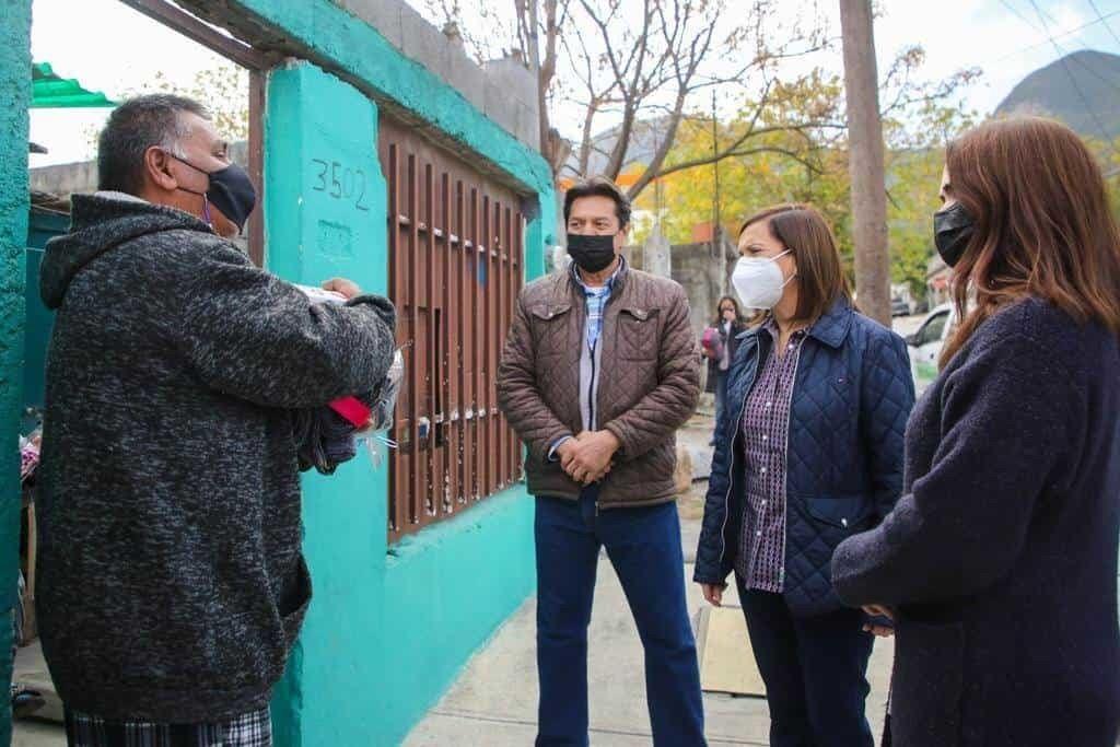 Abriga Guadalupe sectores vulnerables; entregan cobertores