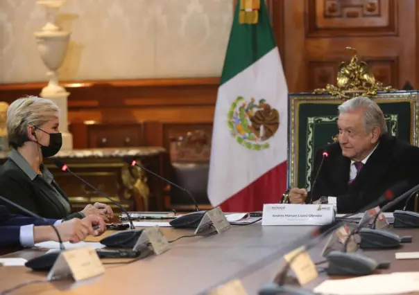 Se reúne AMLO con secretaria de Energía de EU