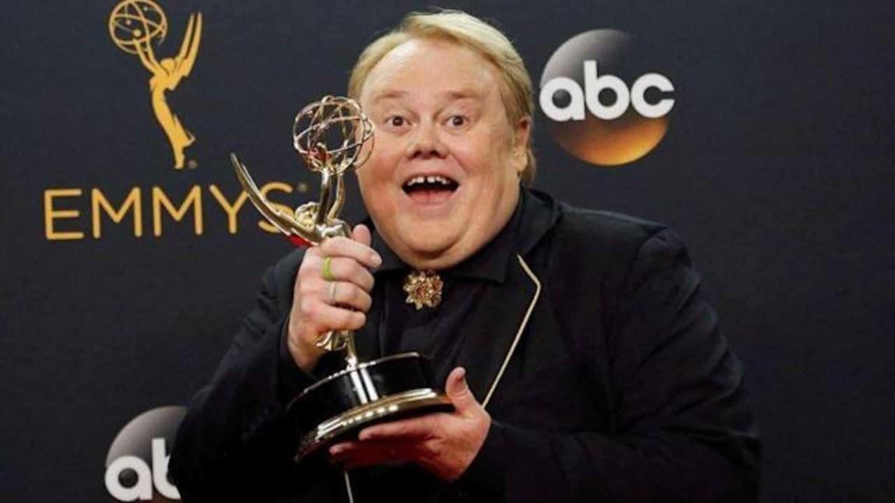 Fallece el comediante Louie Anderson