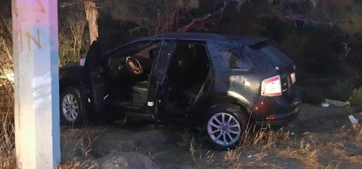 Cae sujeto tras persecución por robo de vehículo en Salinas Victoria
