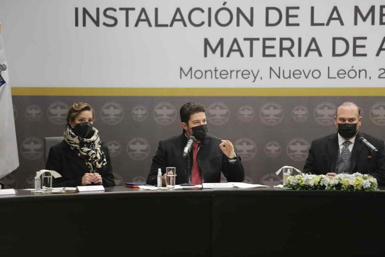 Propone Samuel García mejoras en procesos de adopción en Nuevo León