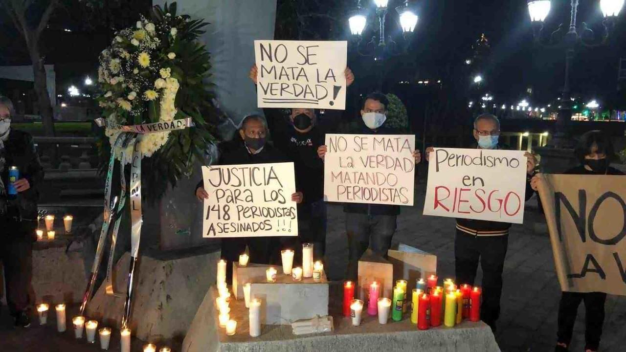 Se unen periodistas de Nuevo León a Movilización Nacional por asesinatos