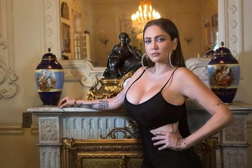 Impacta Celia Lora con nueva sesión de fotos para Playboy
