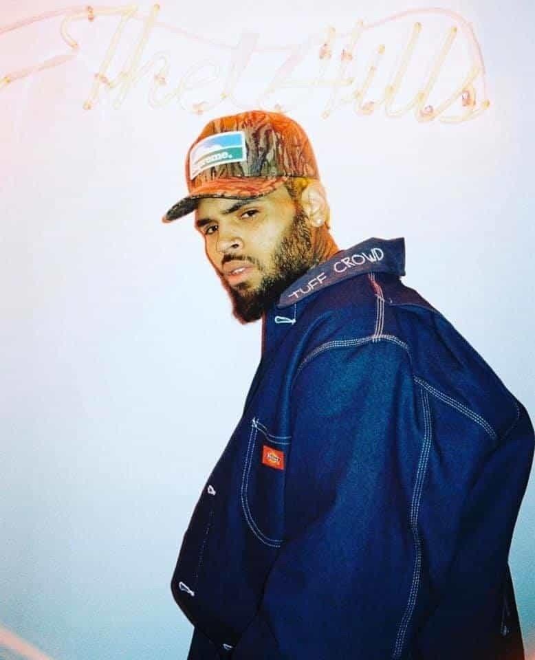 Acusan a Chris Brown de haber abusado a una mujer en un yate