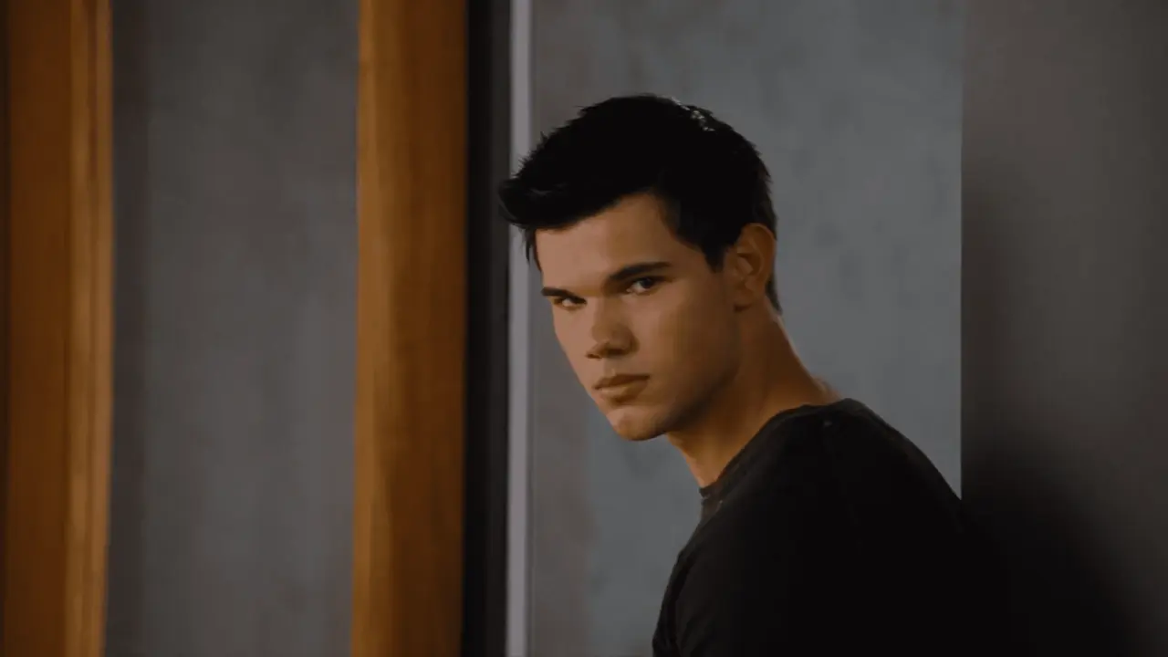 Confiesa Taylor Lautner que se vio sobrepasado por la fama de Crepúsculo