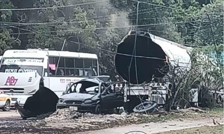 Ocasionan soldadores explosión de pipa en Altamira, Tamaulipas