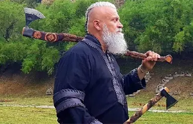 Cambia hombre su vida para volverse vikingo