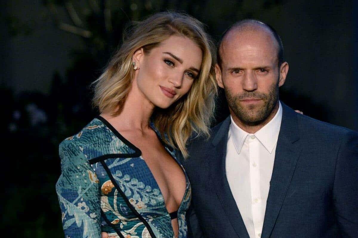 Reciben Jason Statham y Rosie Huntington-Whiteley a la cigüeña otra vez