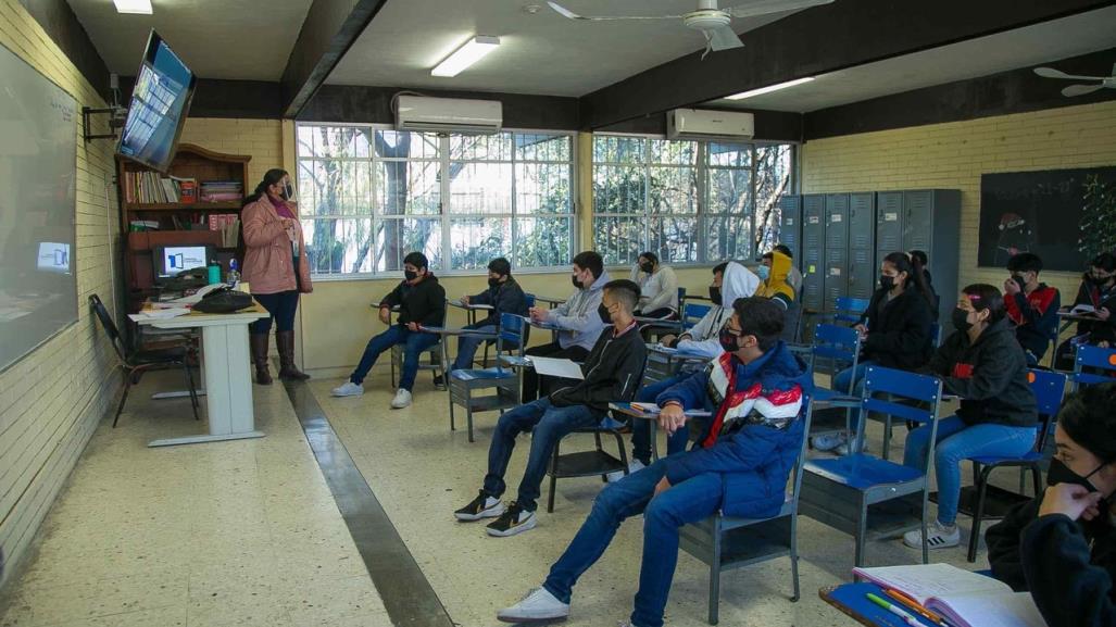 Supervisan autoridades protocolos de salud ante el regreso a clases