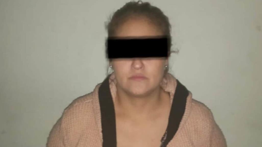 Detiene policía de Guadalupe a mujer en auto robado
