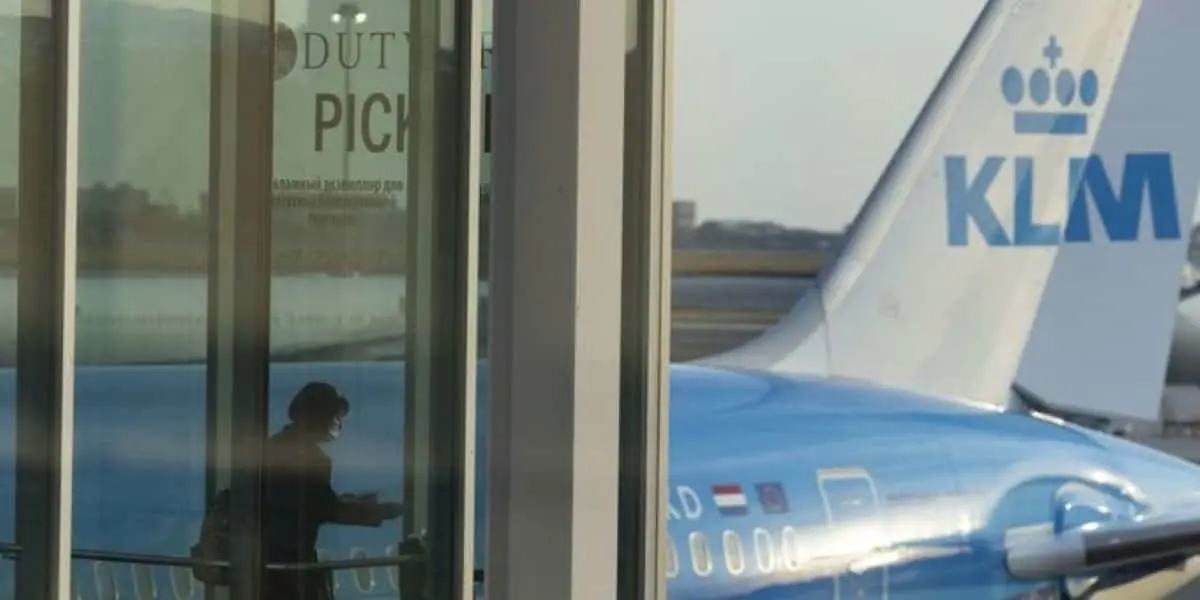 Pide México a connacionales evitar viajar a Ucrania