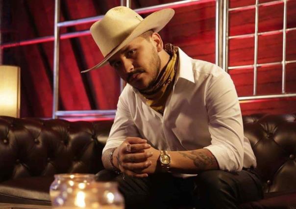 Inicia Christian Nodal nueva relación