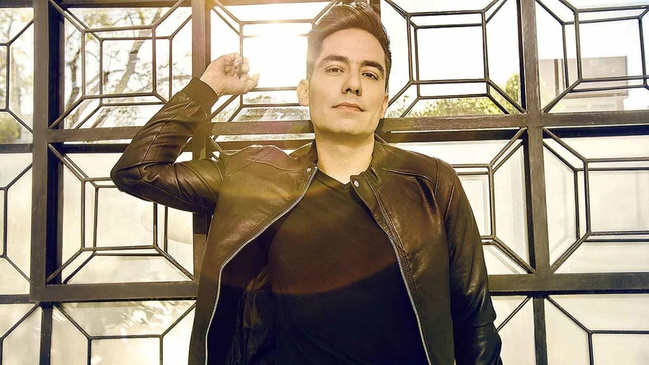 Desea Ricardo Caballero hacer dueto con Alejandro Sanz