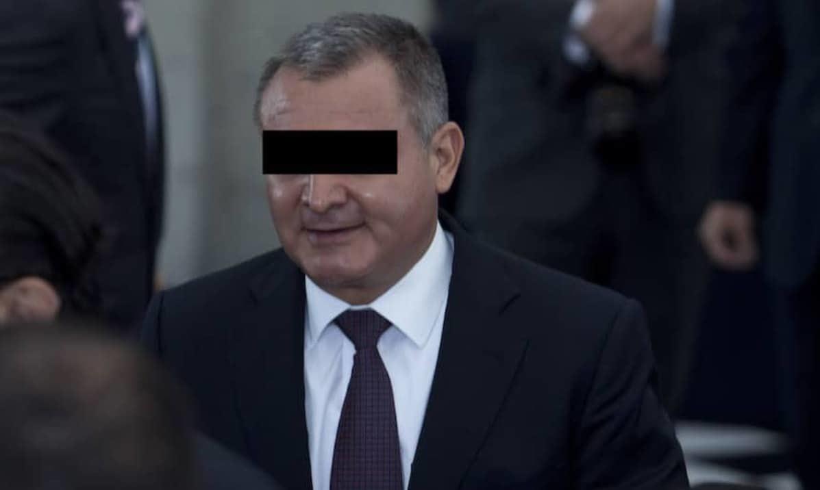 García Luna busca amparo contra orden de aprehensión