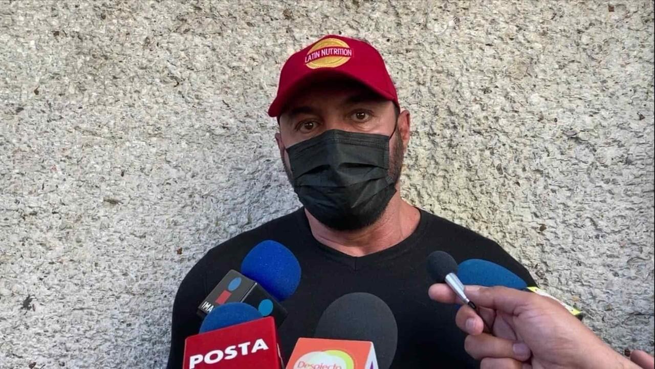 Denuncia Latin Lover falta de apoyo a luchadores