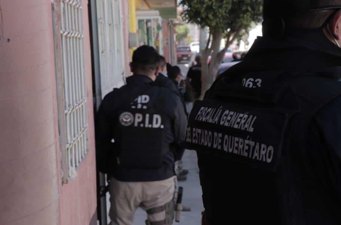 Identifican a 26 agresores del Corregidora; Fiscalía realiza cateos