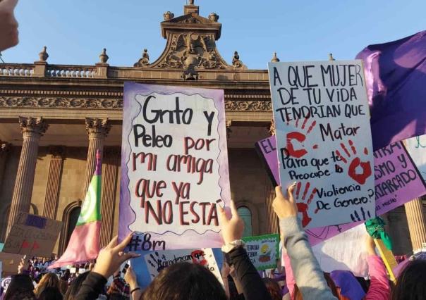 ¡Inunda ola violeta calles de Monterrey! Exigen mujeres erradicar violencia