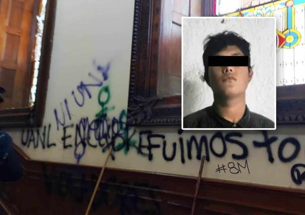 Detienen a joven por vandalismo al Palacio de Gobierno en marcha femenina