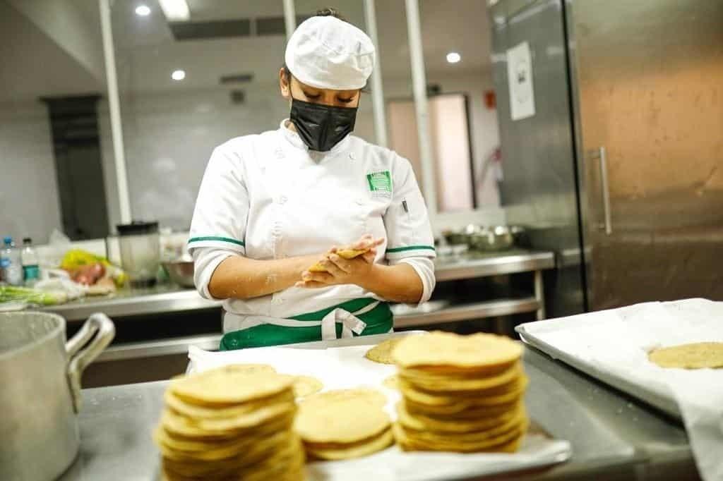 Arranca Muestra Gastronómica por Día del Patrimonio de Nuevo León