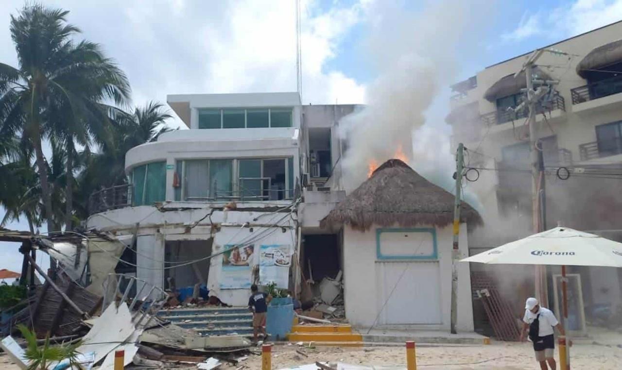 Explosión en restaurante deja dos muertos en Playa del Carmen