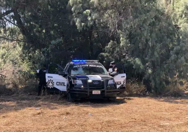Asesinan a hombre a golpes, ocultan su cuerpo bajo maleza