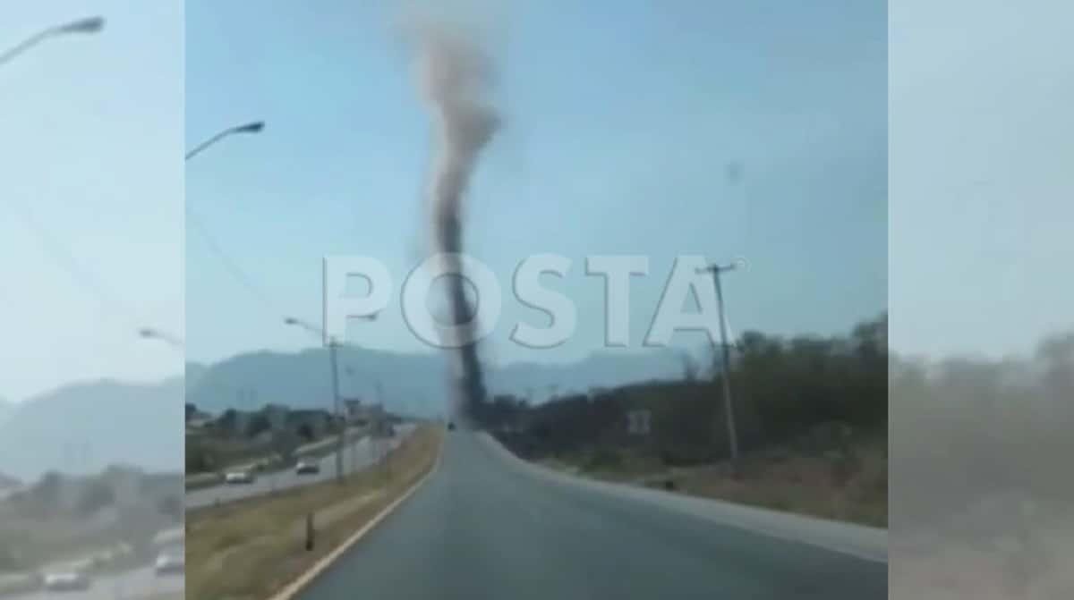 Sorprende mini tornado a automovilistas y ciudadanos en Montemorelos