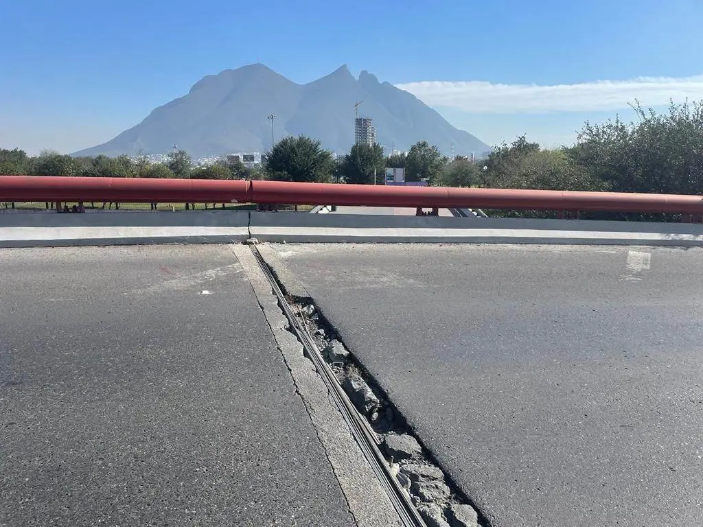 ¡Ojo! Cerrará Monterrey 16 vialidades para reparar puentes